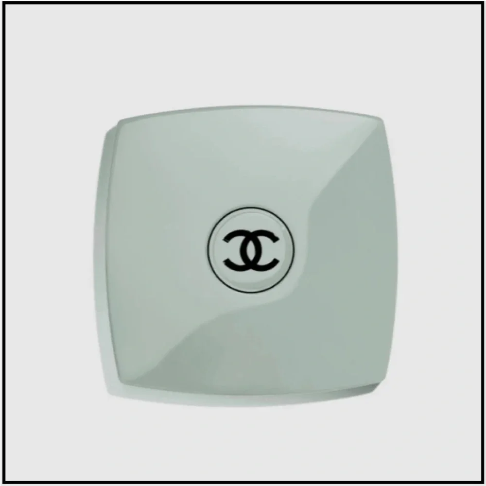 CHANEL DUAL COMPACT MIRROR - LIMITED STOCK SAGE GREEN WITH BOX/VELVET DUSTBAG - Picture 8 of 15